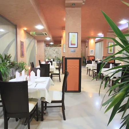 Rainbow 2 Complex 3*