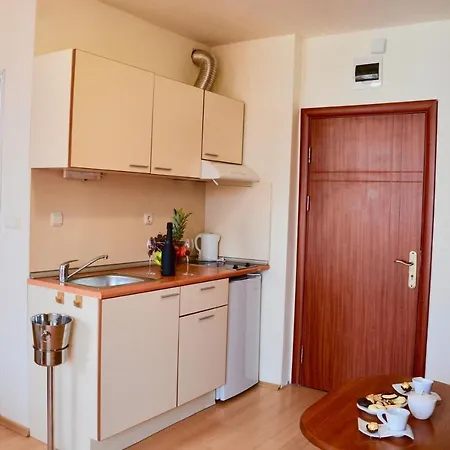 Отель Rainbow 2 Complex