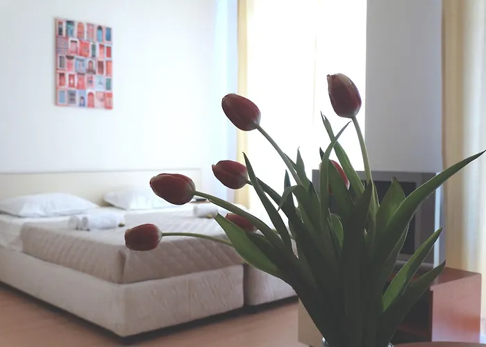 Rainbow 2 Complex 3*