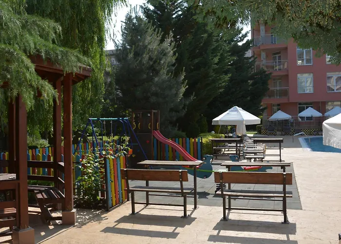 Rainbow 2 Complex 3*