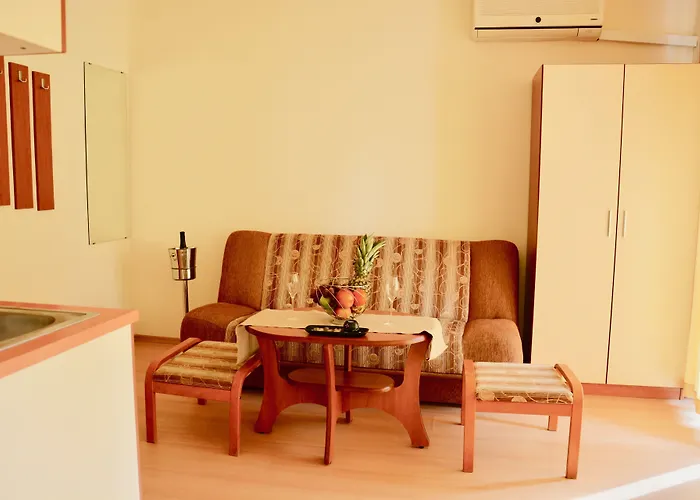 Rainbow 2 Complex Sunny Beach