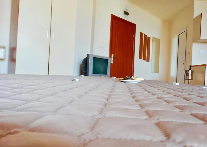 Rainbow 2 Complex Hotel