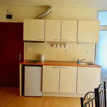 Rainbow 2 Complex 3*