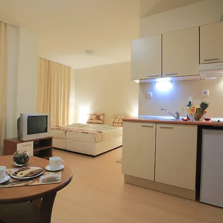 فندق Rainbow 2 Complex