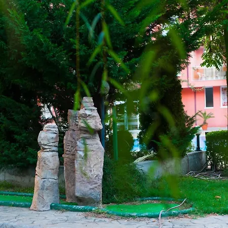 فندق Rainbow 2 Complex