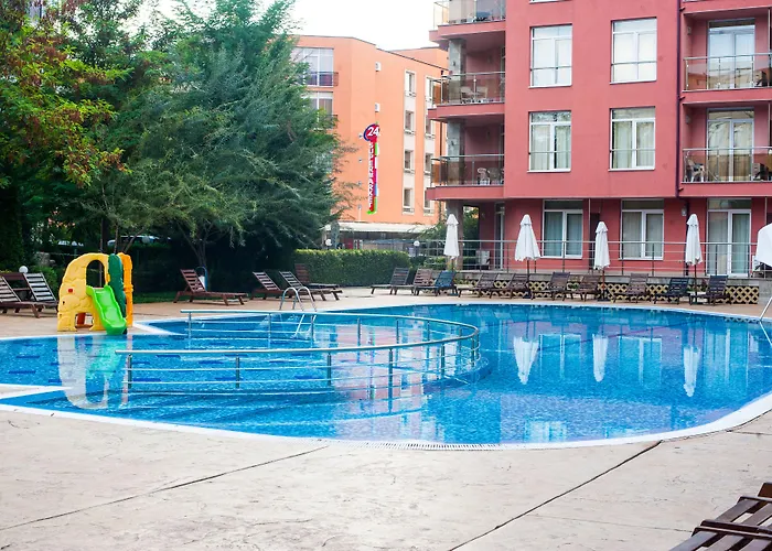 Rainbow 2 Complex 3* Sunny Beach